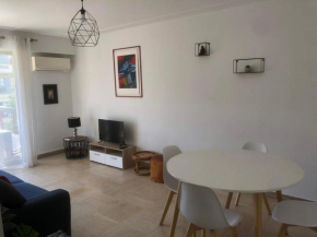 2 pièces Nice Malaussena